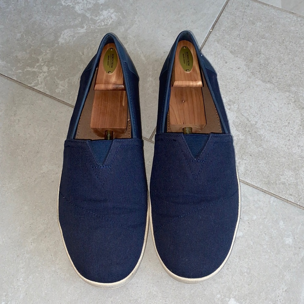 Toms Slip Ons